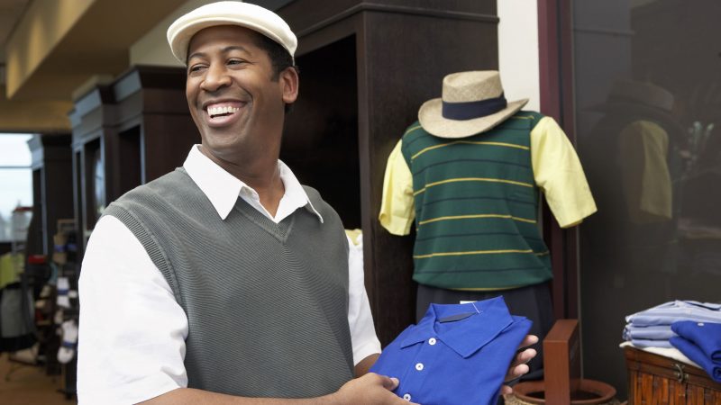 A Guide to Golf Collectibles (That Won’t Cost More Than Your Round)