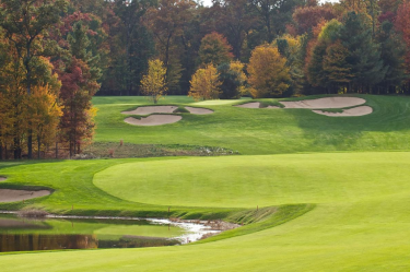 Landscape picture of a golf course in the fall